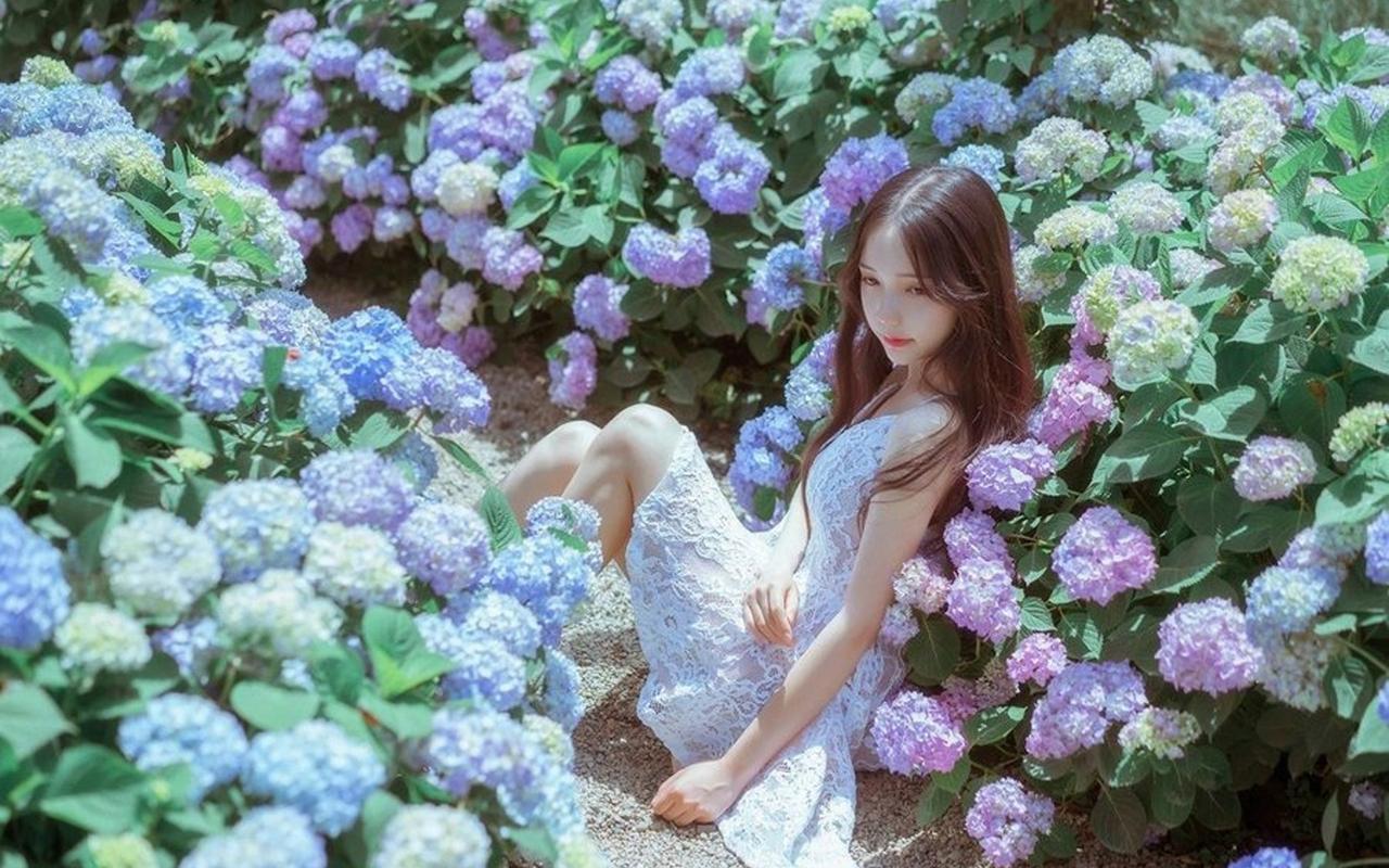 山东菏泽：玻璃生产加工忙